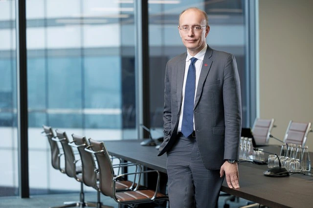 Ông Jens Lottner tiếp tục giữ chức Tổng giám đốc Techcombank - Ảnh 1