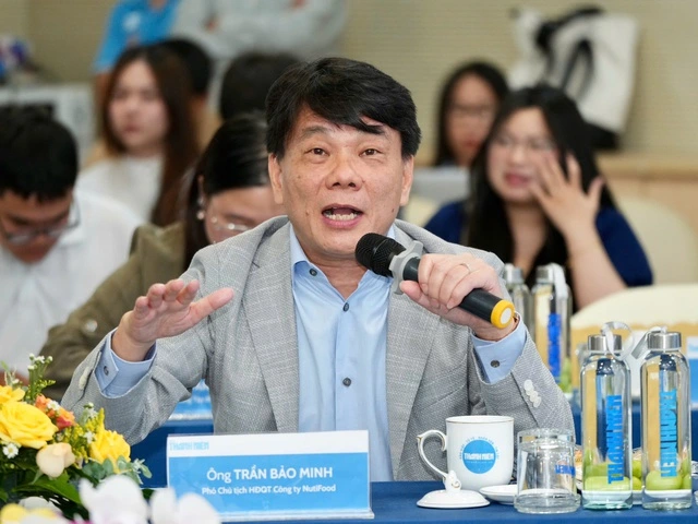 Không thể tăng đàn bò, công ty sữa phải tăng doanh thu bằng cách nào? - Ảnh 1