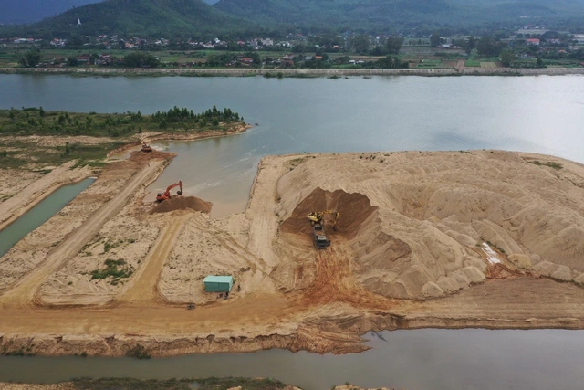 Gia Lai chuẩn bị cát thi công cao tốc Quy Nhơn - Pleiku và đường sắt - Ảnh 1