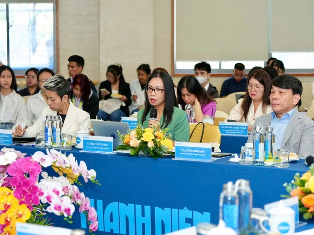 Tài xế lo không đủ trả góp 1 - 2 triệu/tháng để đổi sang xe điện - Ảnh 1