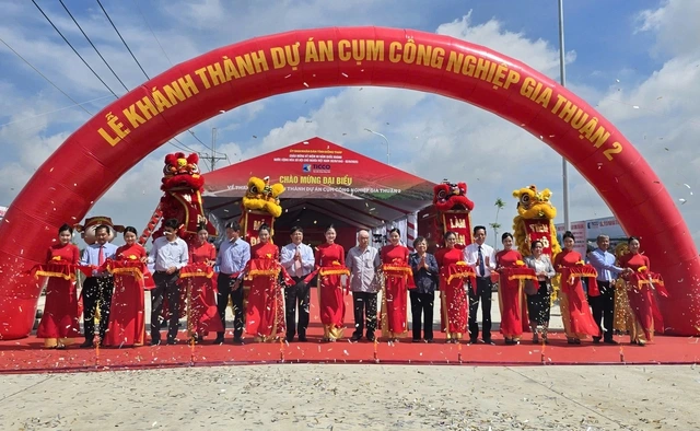 Đồng Tháp khánh thành CCN Gia Thuận 2, mở rộng cực tăng trưởng phía đông - Ảnh 1