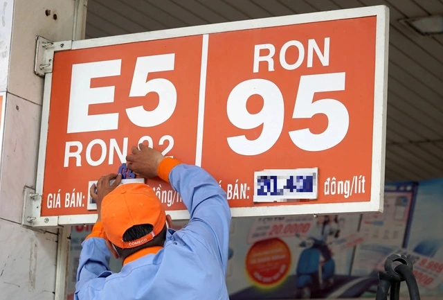 Đề xuất chỉ bán xăng E10 từ 2026, Bộ Công thương nói gì về xăng E5? - Ảnh 1