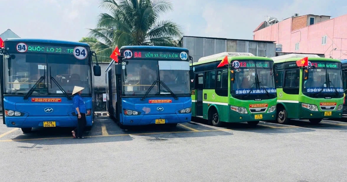 TP.HCM đổi lộ trình loạt tuyến xe buýt đông khách, tăng kết nối với metro