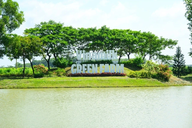 Vinamilk 'mở khóa tự nhiên' ở trang trại Green Farm để phát triển bền vững - Ảnh 1