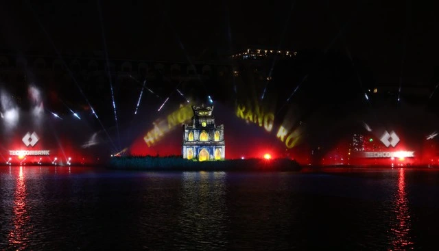 Techcombank trong mùa đại lễ: Tự hào sống cùng thời khắc lịch sử - Ảnh 3