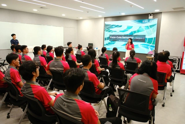 Coca-Cola khánh thành nhà máy tại Tây Ninh: gắn kết doanh nghiệp FDI và địa phương - Ảnh 3