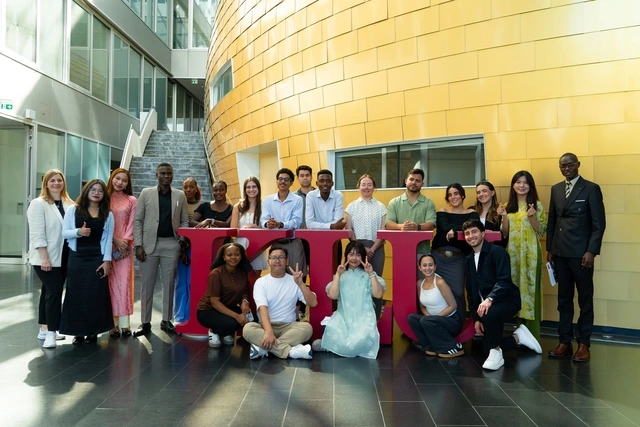 Thắng 'Thử thách Kinh doanh GEFE 2024', sinh viên Việt được chọn tham gia đào tạo tại Đức - Ảnh 1