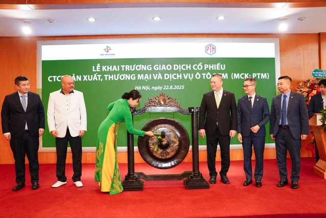 Công ty cổ phần SX-TM-DV Ô tô PTM chính thức khai trương giao dịch trên sàn UPCoM - Ảnh 1