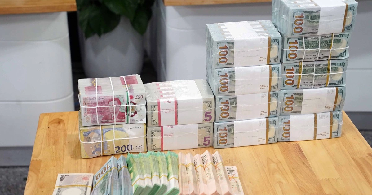 Giá USD hôm nay 4.8.2025: Đứng yên khi yen Nhật, bảng Anh tăng cao