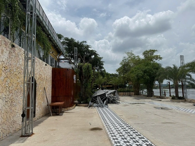 Nhà hàng xây dựng không phép trên hành lang bảo vệ sông Sài Gòn đã tháo dỡ - Ảnh 1