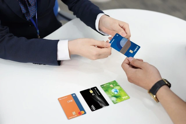 Bước vào đại học, bắt đầu hành trình tài chính đầu đời - Ảnh 2