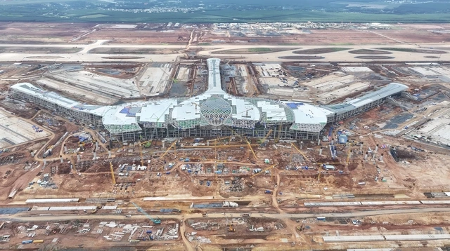 Bộ Xây dựng nói gì về đề xuất chuyển bay quốc tế về sân bay Long Thành? - Ảnh 1