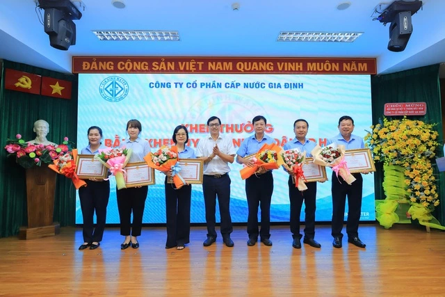 Công ty Cấp nước Gia Định hoàn thành vượt mức nhiều chỉ tiêu 6 tháng đầu 2025 - Ảnh 1