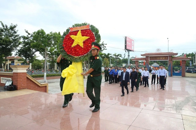 Tấm lòng người BSR: Nhịp cầu yêu thương giữa biển với rừng - Ảnh 4