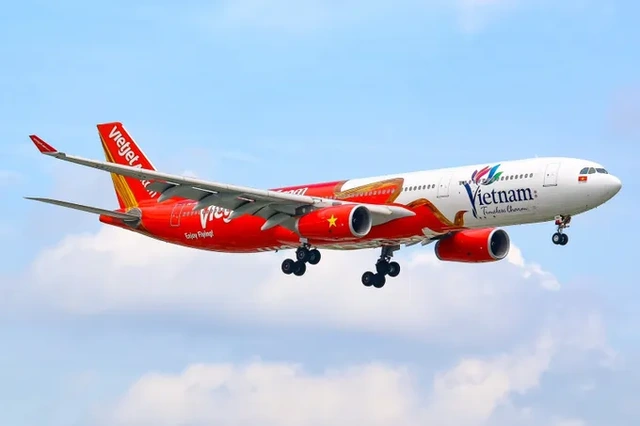 Vietjet mở bán sớm 2,5 triệu vé Tết Nguyên đán 2026, giá chỉ từ 610.000 đồng - Ảnh 1