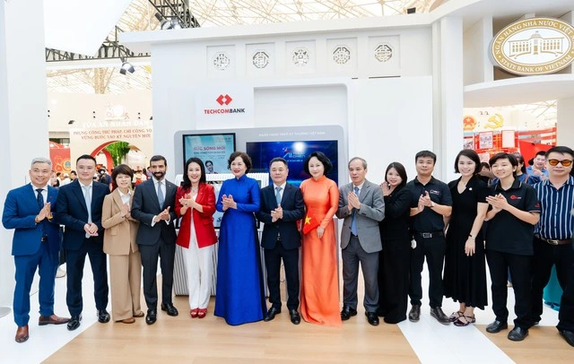 Triển lãm Thành tựu Đất nước 80 năm: Techcombank kết nối công nghệ và chuẩn sống mới - Ảnh 1