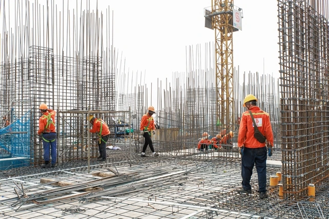 Chính thức cất nóc tòa căn hộ đầu tiên dự án Hanoi Melody Residences - Ảnh 2