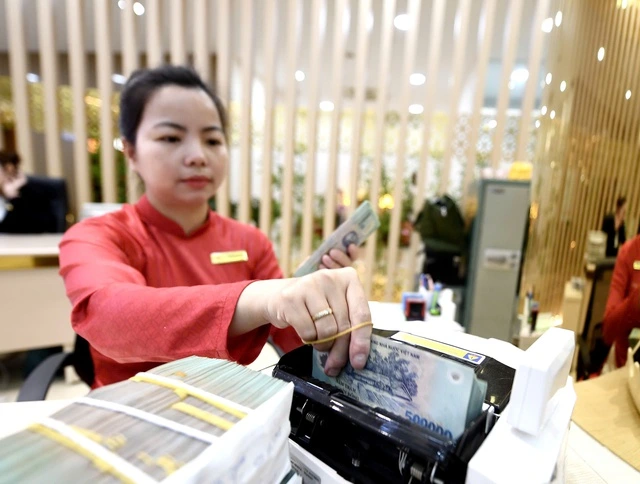 Bán hàng livestream, Youtuber, Tiktoker... nổi tiếng vào 'tầm ngắm' cơ quan thuế - Ảnh 1