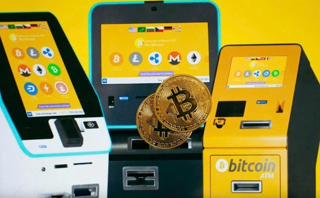 Chuyển tiền điện tử từ 1.000 USD trong trung tâm tài chính phải báo cáo - Ảnh 1