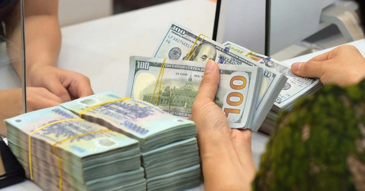 Giá USD hôm nay 9.8.2025: Ngân hàng tăng trở lại gần mức kỷ lục