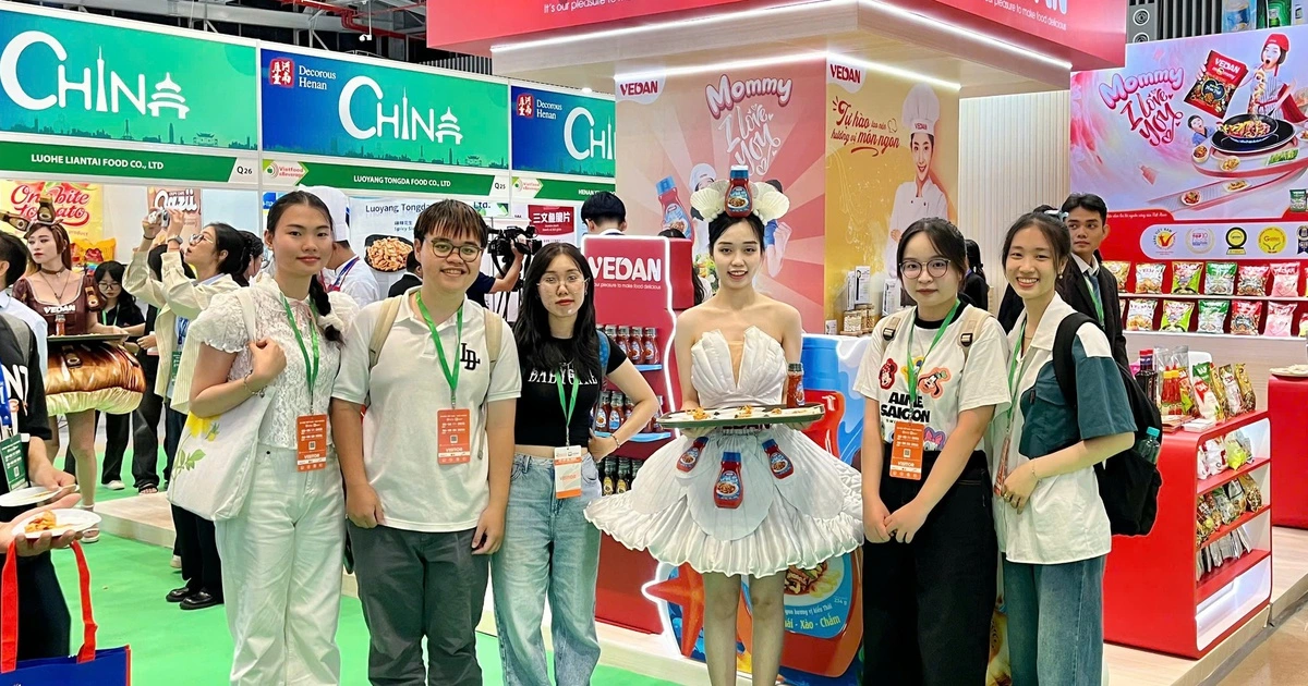 Vedan khẳng định vị thế tại Vietfood & Beverage 2025 bằng trải nghiệm đột phá