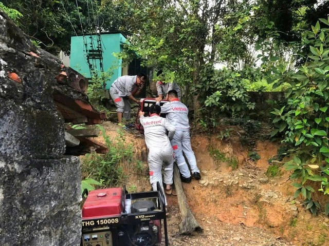 Viettel chuẩn bị ứng phó bão Wipha, đảm bảo thông tin liên lạc cho người dân - Ảnh 1