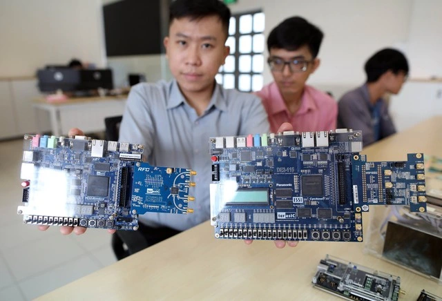 Sẽ có cơ chế giá điện phù hợp cho nhà máy sản xuất chip bán dẫn - Ảnh 1
