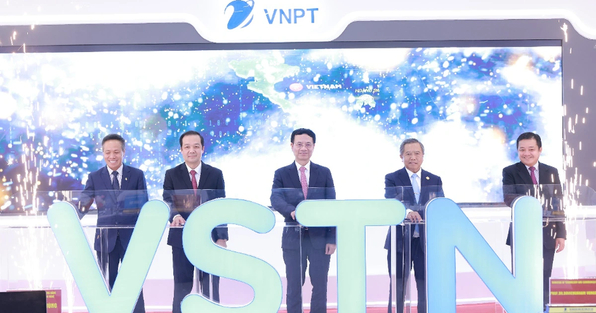 VNPT tiên phong làm chủ hạ tầng kết nối từ mặt đất đến không gian