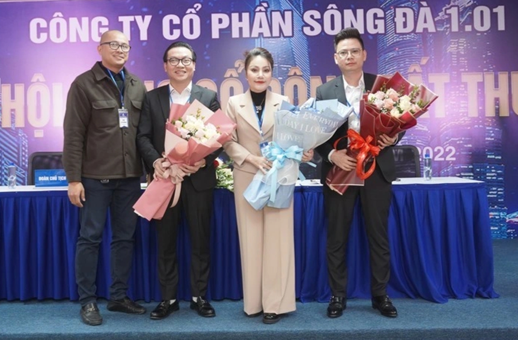 Khánh Phương trong MV “Anh em trước sau như một”: Từng là thành viên HĐQT một doanh nghiệp BĐS lớn, từng chịu mất mát lớn khi vợ bị khởi tố vì tội lừa đảo - Ảnh 3