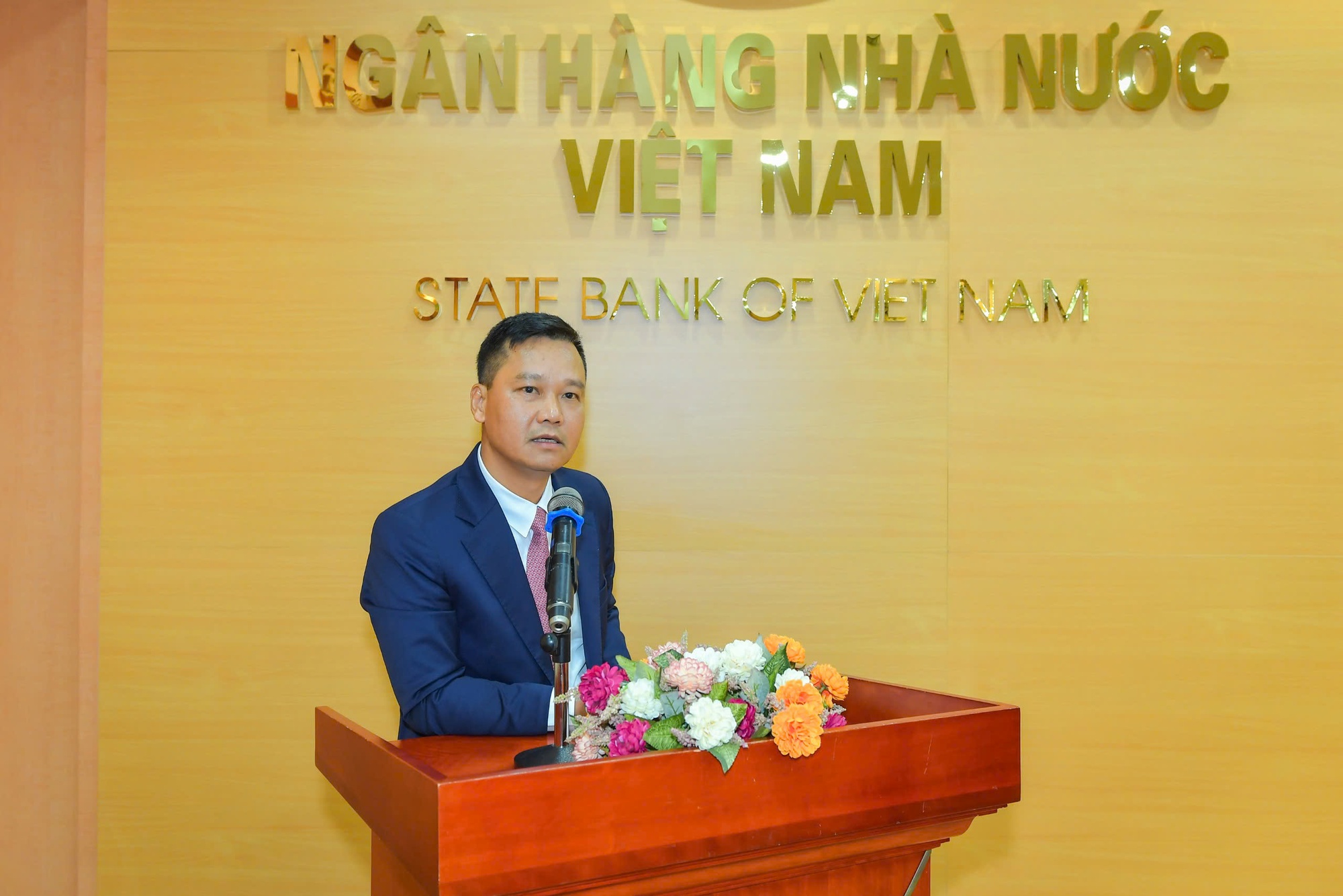 Thống đốc bổ nhiệm 2 Phó Chánh Thanh tra Ngân hàng Nhà nước - Ảnh 2