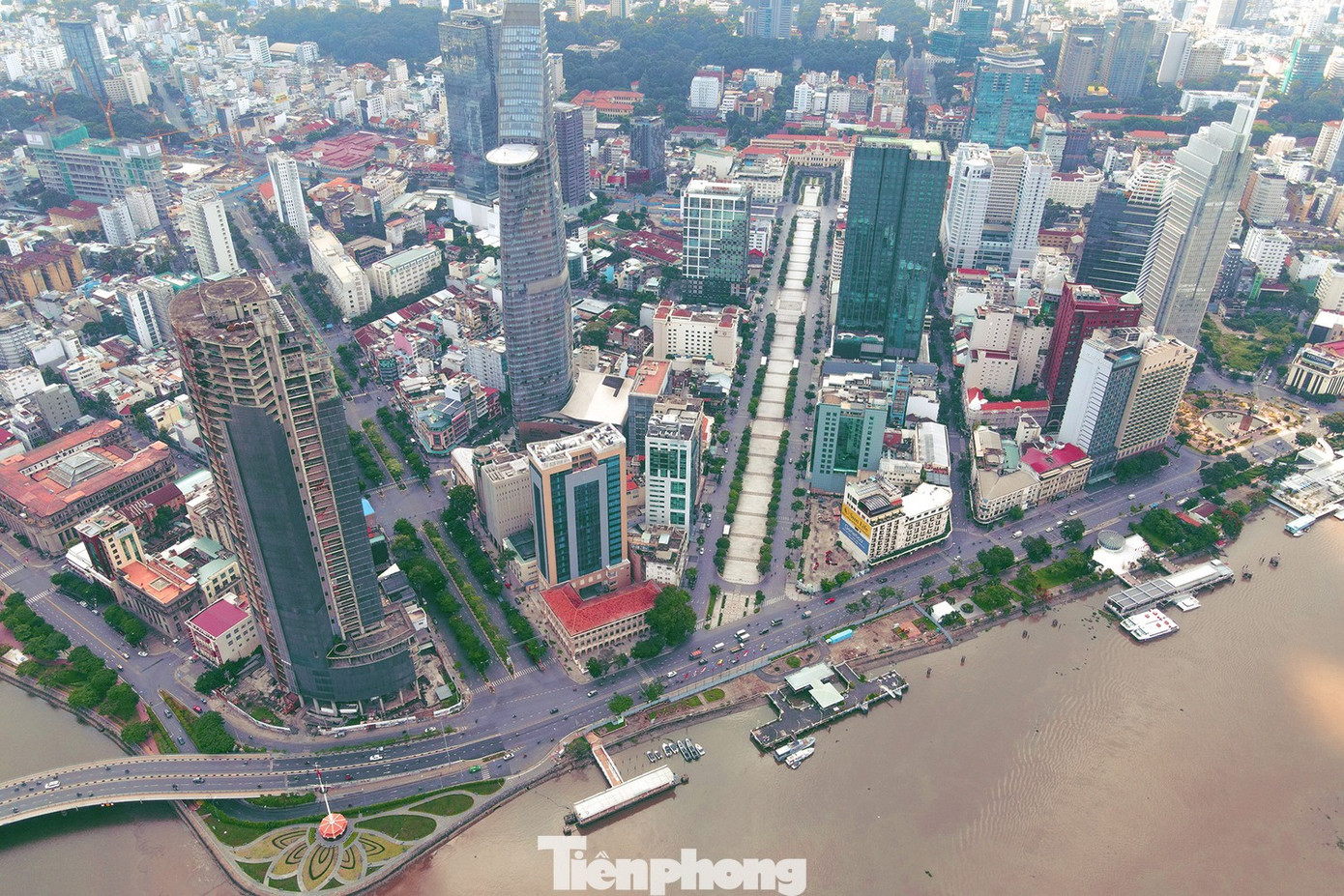 Hình ảnh TPHCM 'thay da đổi thịt' qua từng công trình - Ảnh 12