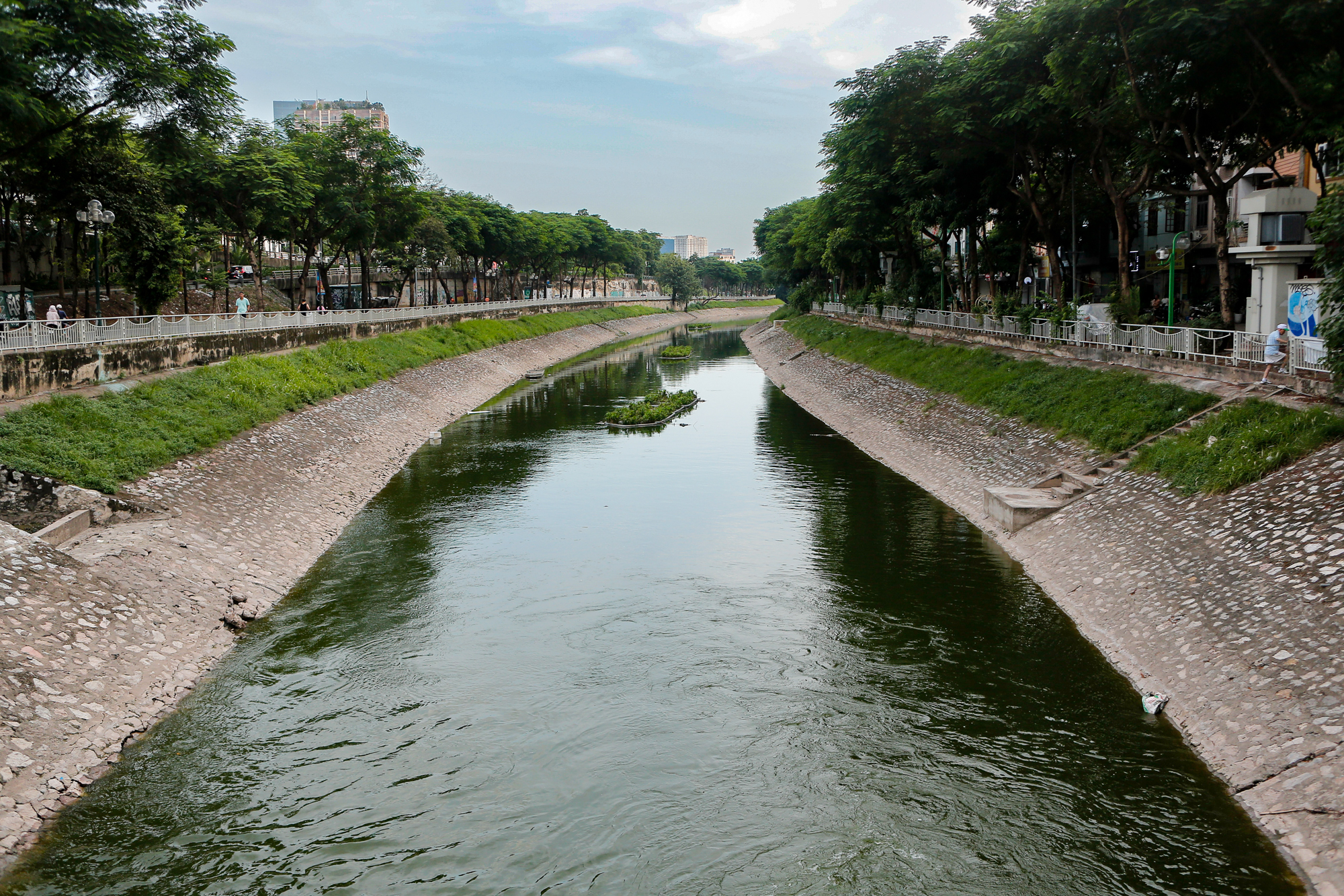 Toàn cảnh nỗ lực hàng chục nghìn tỷ biến dòng sông chết thành sông xanh, hàng loạt dự án hưởng lợi khi có “river view” thực sự - Ảnh 1
