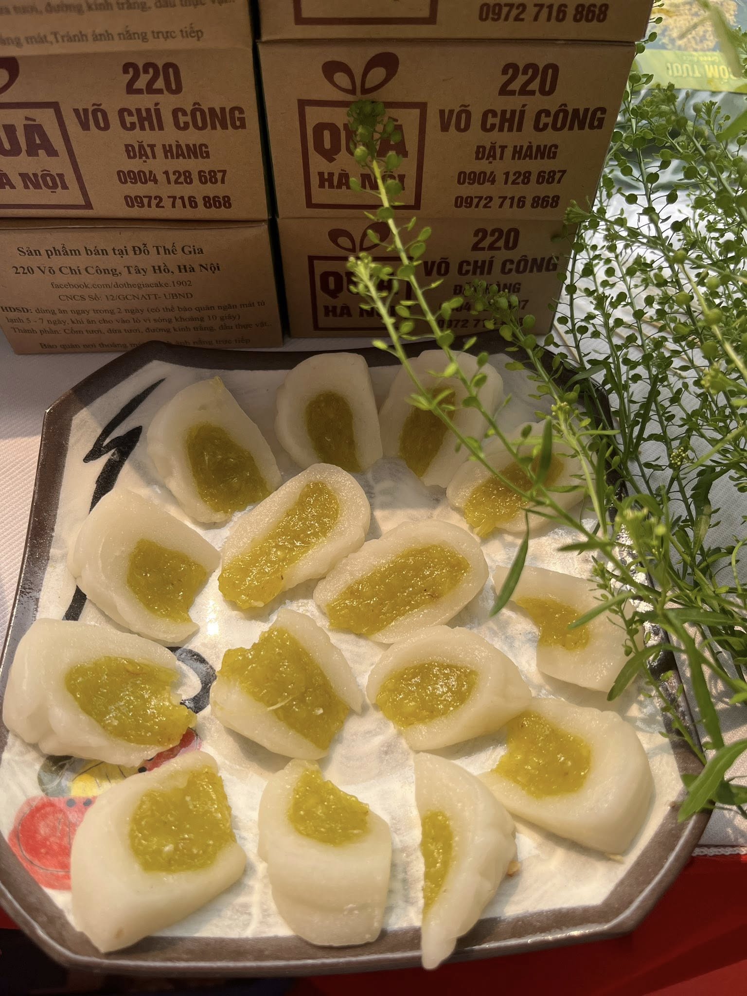 Muốn mua bánh Trung thu cốm mà ngại chen chúc xếp hàng: Đây là 3 địa chỉ đang được nhiều người truyền tai - Ảnh 1