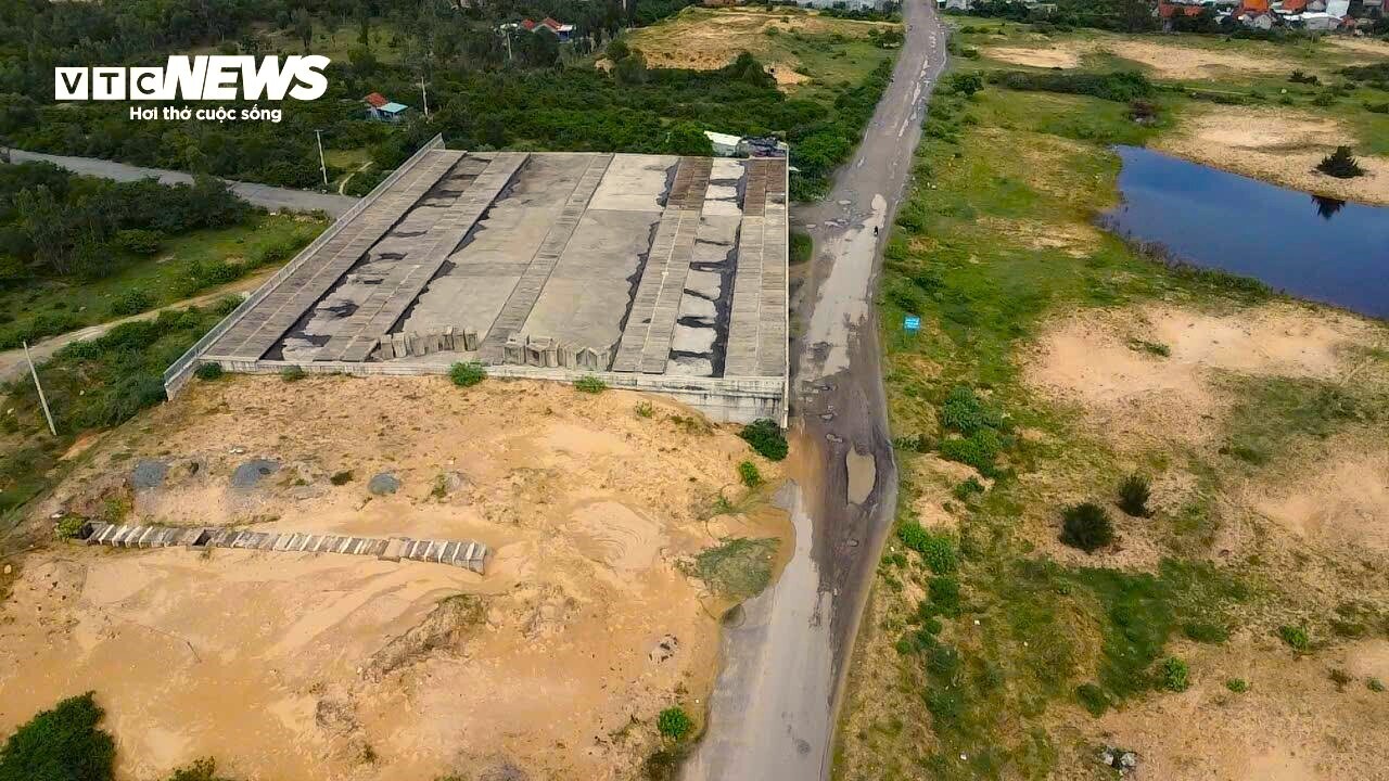 Đường gần 500 tỷ dài 3,8km ở Đắk Lắk 'cán đích' sau 10 năm vướng mặt bằng - Ảnh 4