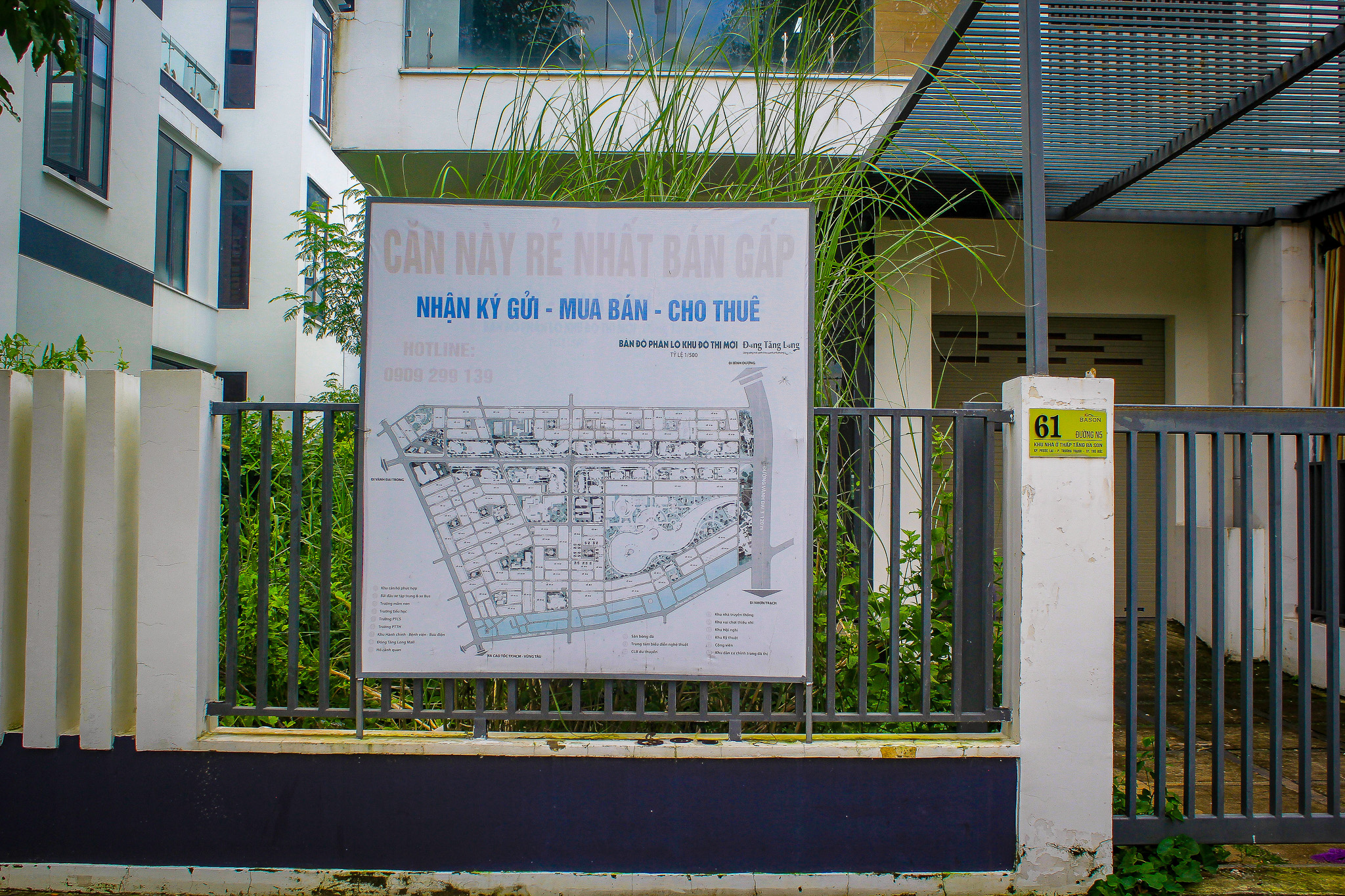 Khu đô thị treo đầy biển bán gấp, nhà ngộp nhưng giá tăng gần 70% ở TP.HCM - Ảnh 10