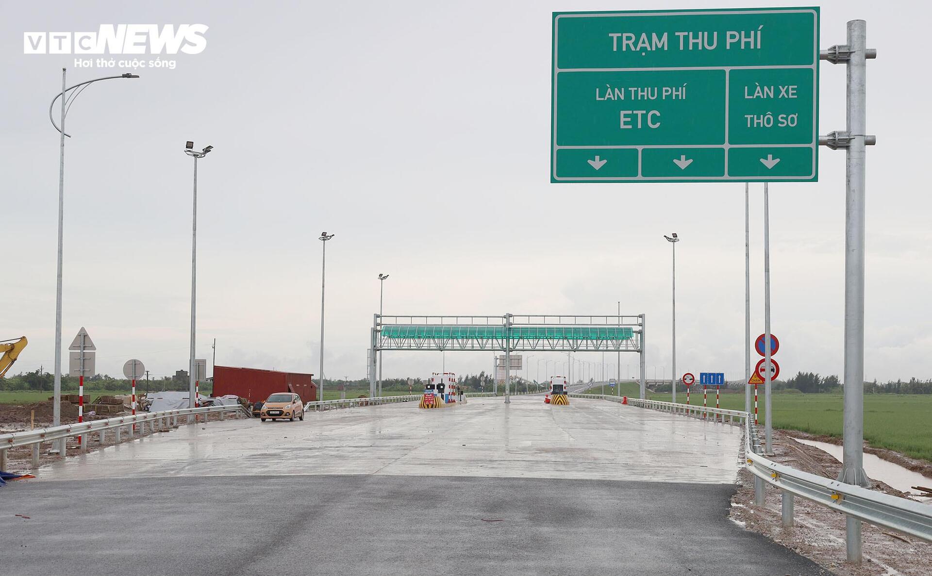 Chiêm ngưỡng cầu sông Hồng gần 1.000 tỷ đồng nối Hưng Yên với Ninh Bình - Ảnh 15