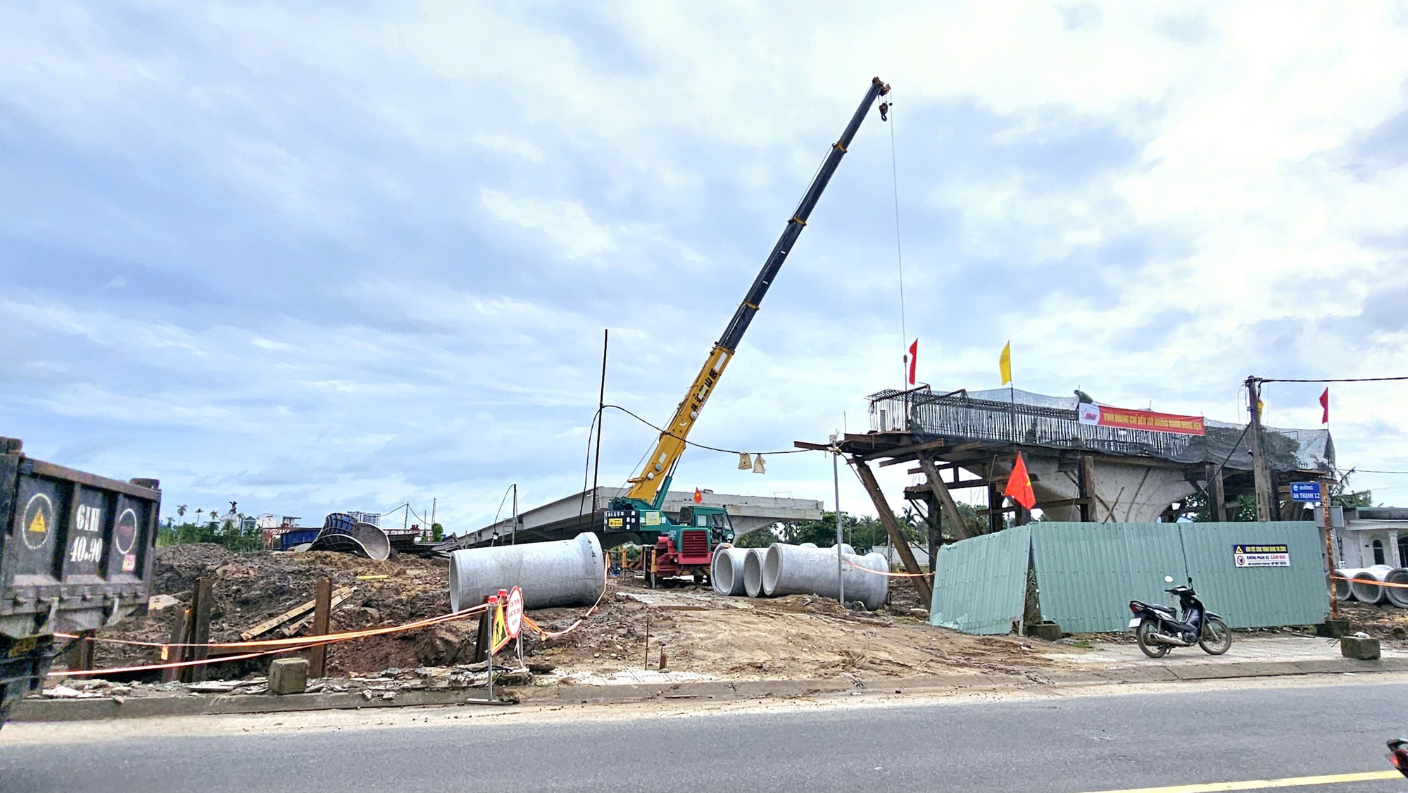 Đua tiến độ 100 ngày cao điểm về đích dự án Vành đai 3 - TP HCM - Ảnh 4