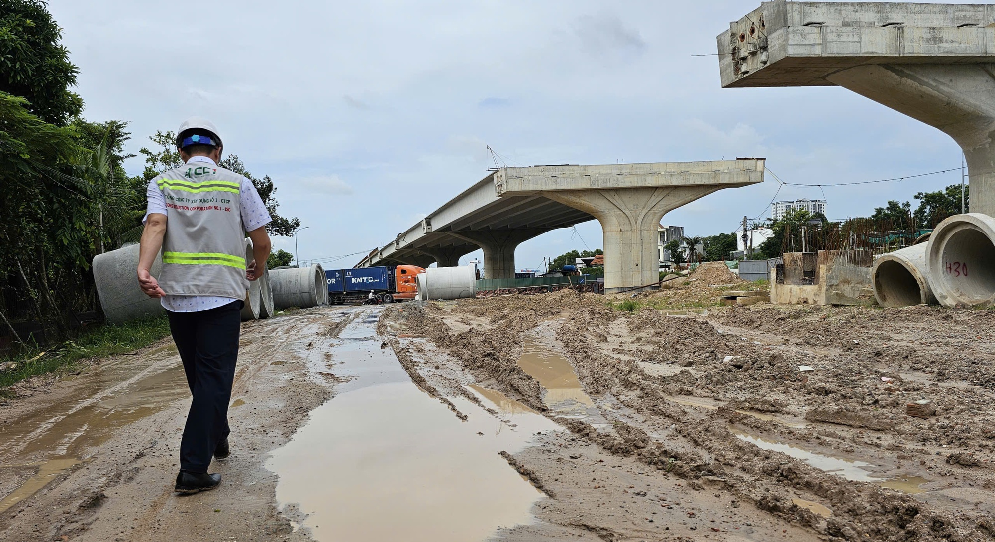 Đua tiến độ 100 ngày cao điểm về đích dự án Vành đai 3 - TP HCM - Ảnh 3