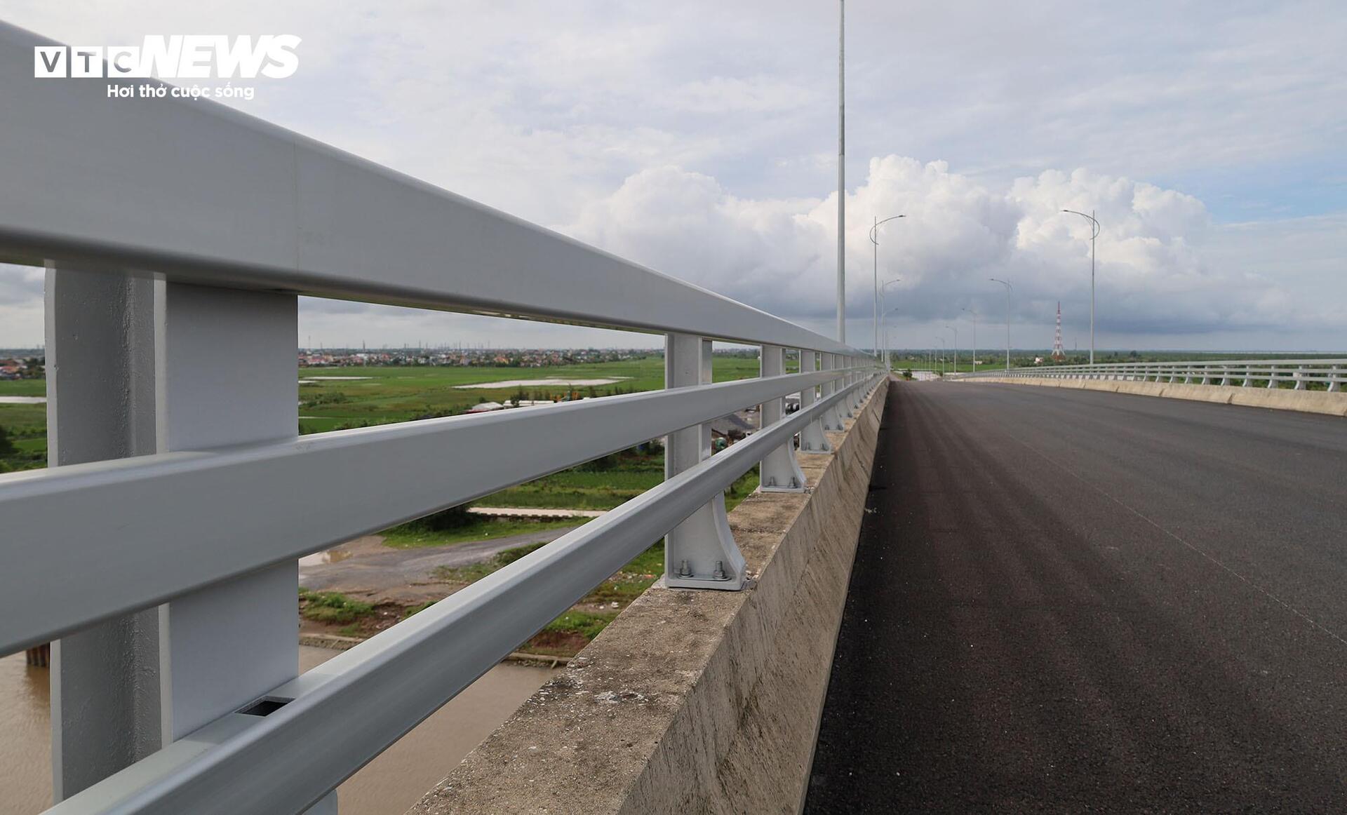 Toàn cảnh tuyến đường bộ ven biển Hưng Yên gần 5.000 tỷ đồng sắp cán đích - Ảnh 9