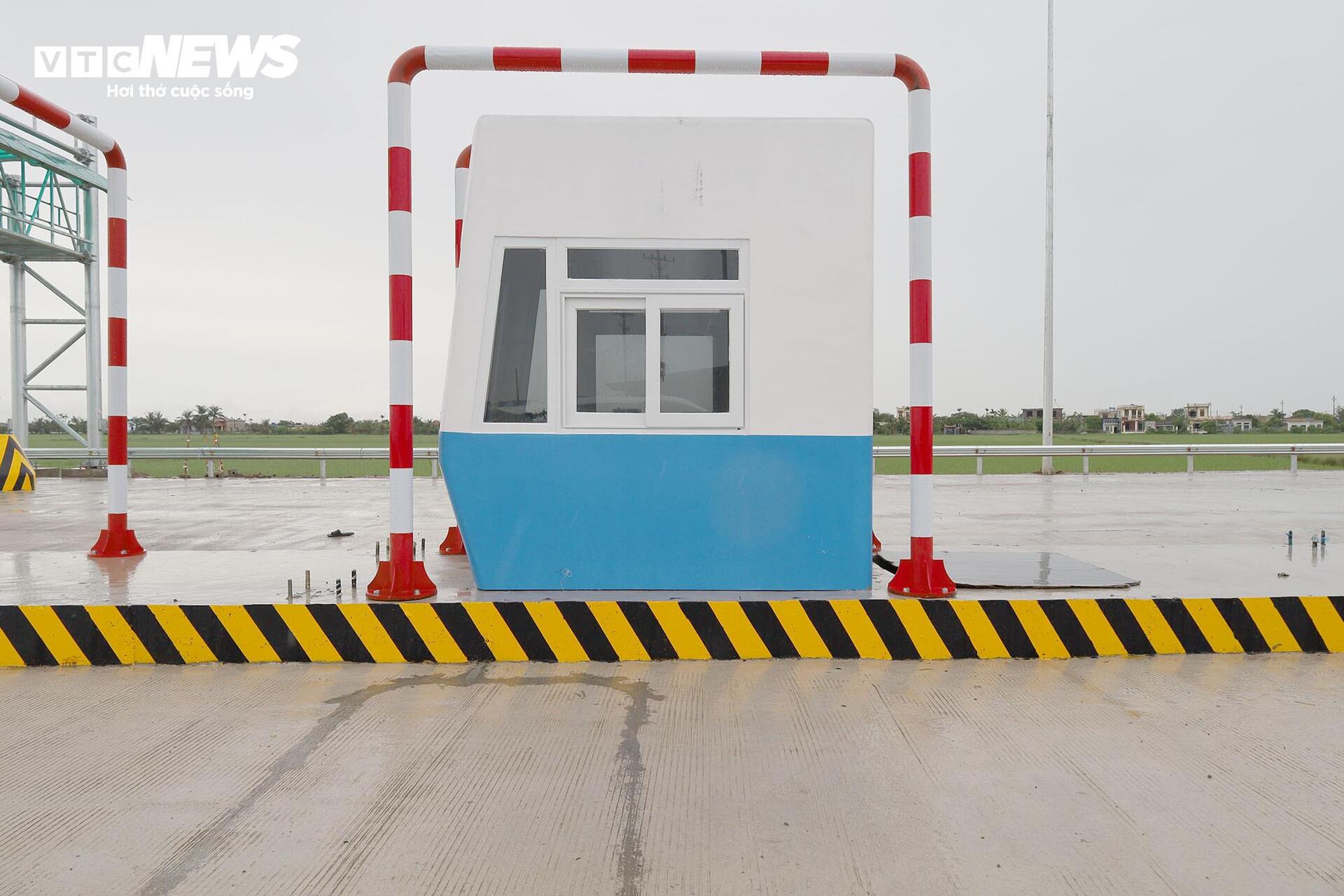 Chiêm ngưỡng cầu sông Hồng gần 1.000 tỷ đồng nối Hưng Yên với Ninh Bình - Ảnh 16