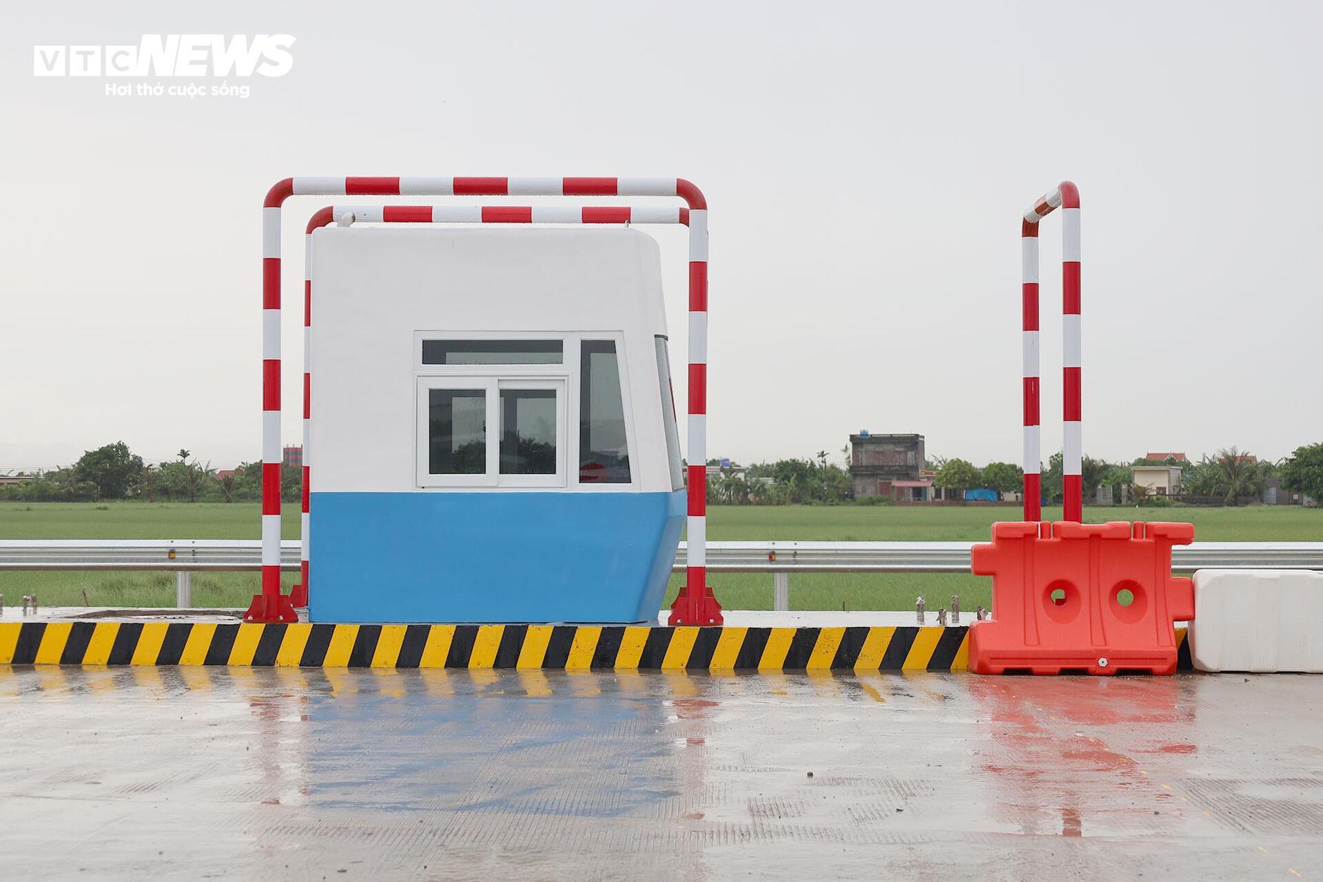 Chiêm ngưỡng cầu sông Hồng gần 1.000 tỷ đồng nối Hưng Yên với Ninh Bình - Ảnh 17