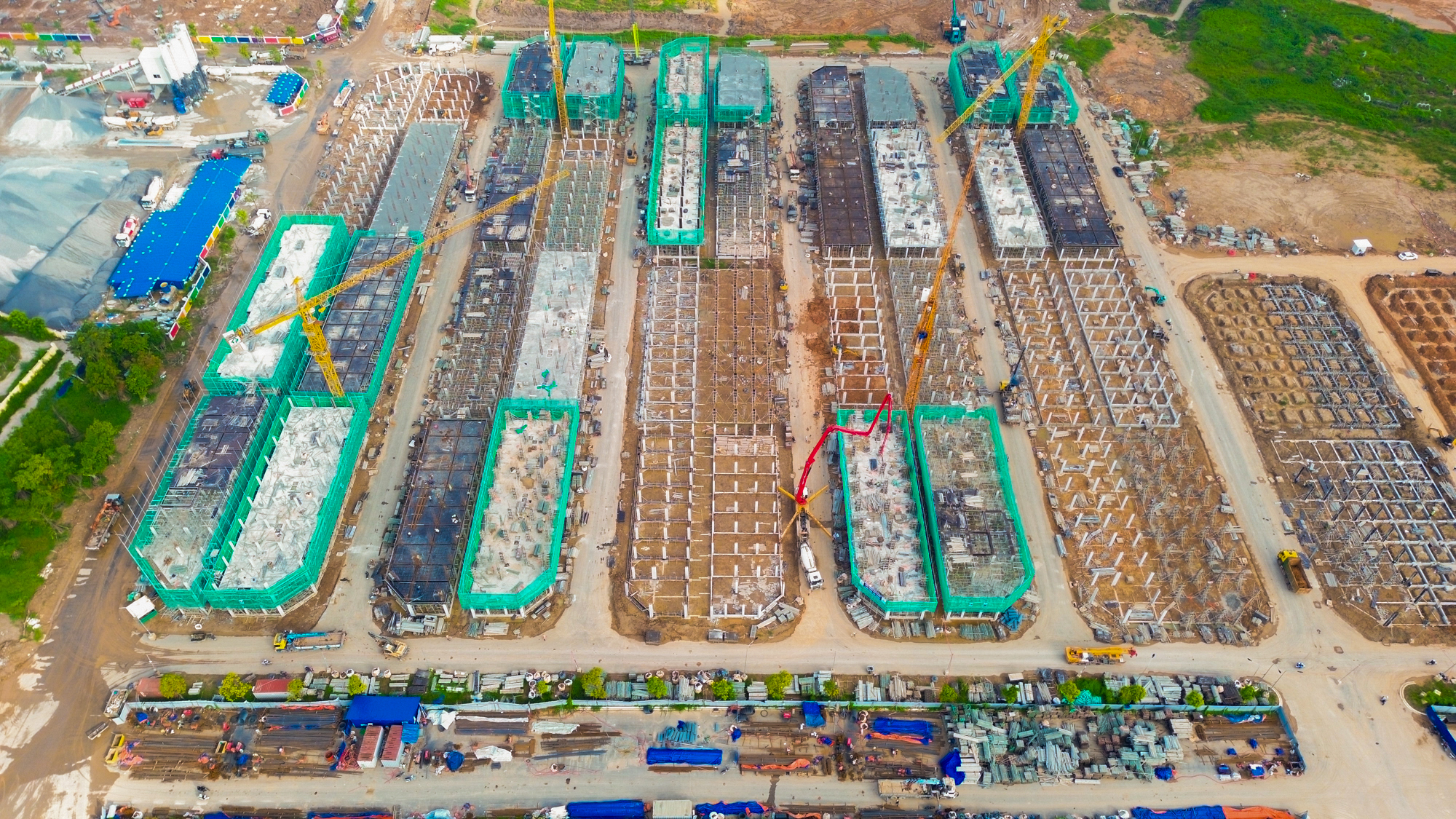 Siêu dự án của Vinhomes nằm bên vành đai 2 Hà Nội: Bàn giao nhà chỉ sau một năm, ngày cao điểm đón hơn một triệu khách - Ảnh 11