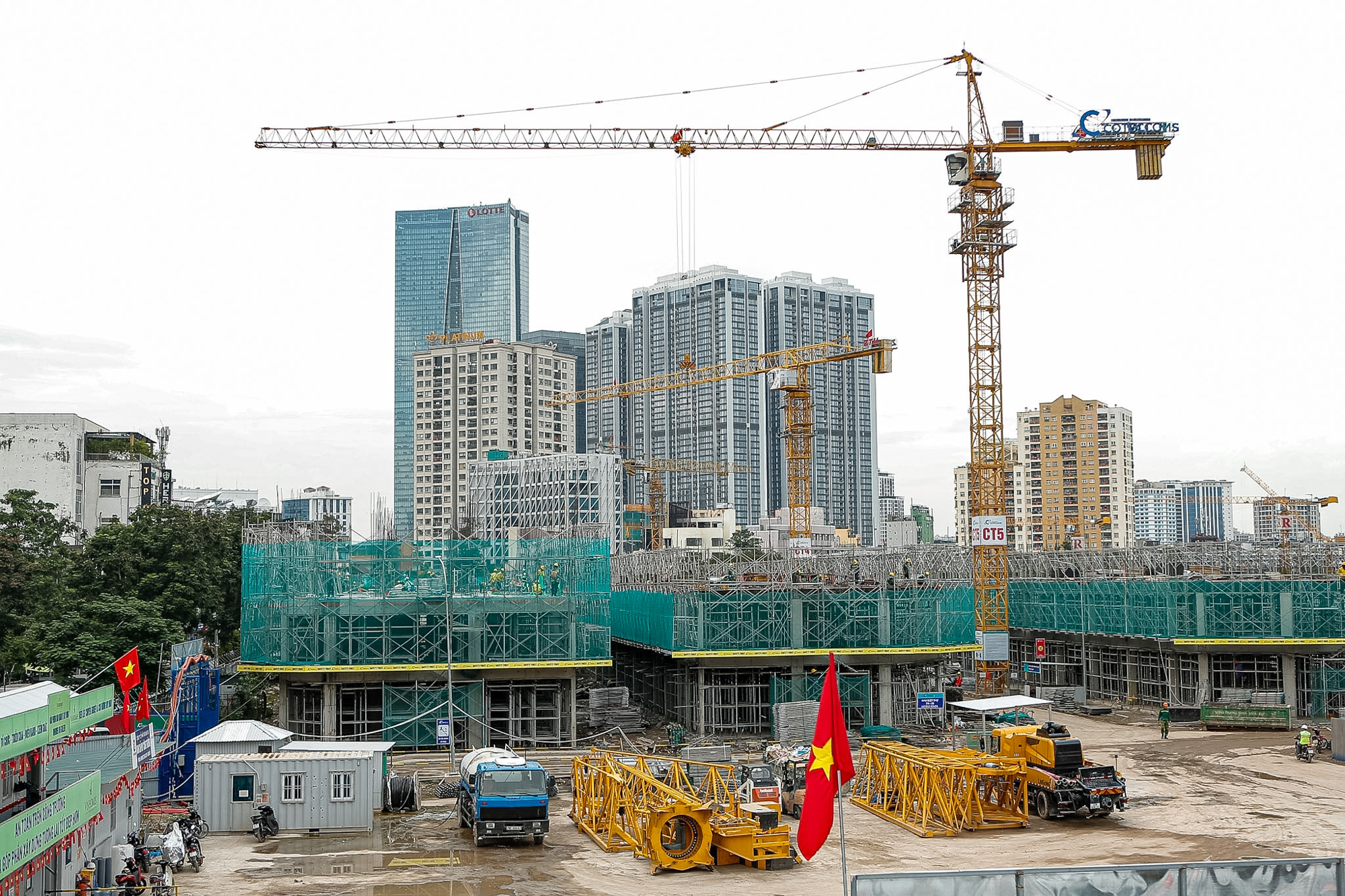 Toàn cảnh dự án hiếm hoi nằm trong vành đai 1 của Vinhomes: Giá bán thấp nhất 78 tỷ đồng/căn, số tầng hầm gần bằng tầng nổi - Ảnh 11