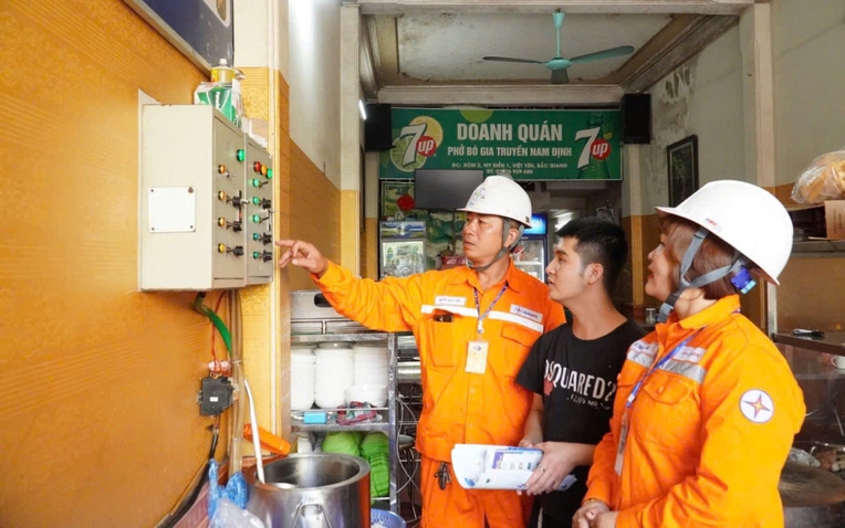 Ngành điện cảnh báo khẩn toàn bộ người dân, khuyến khích nên làm 1 việc - Ảnh 1