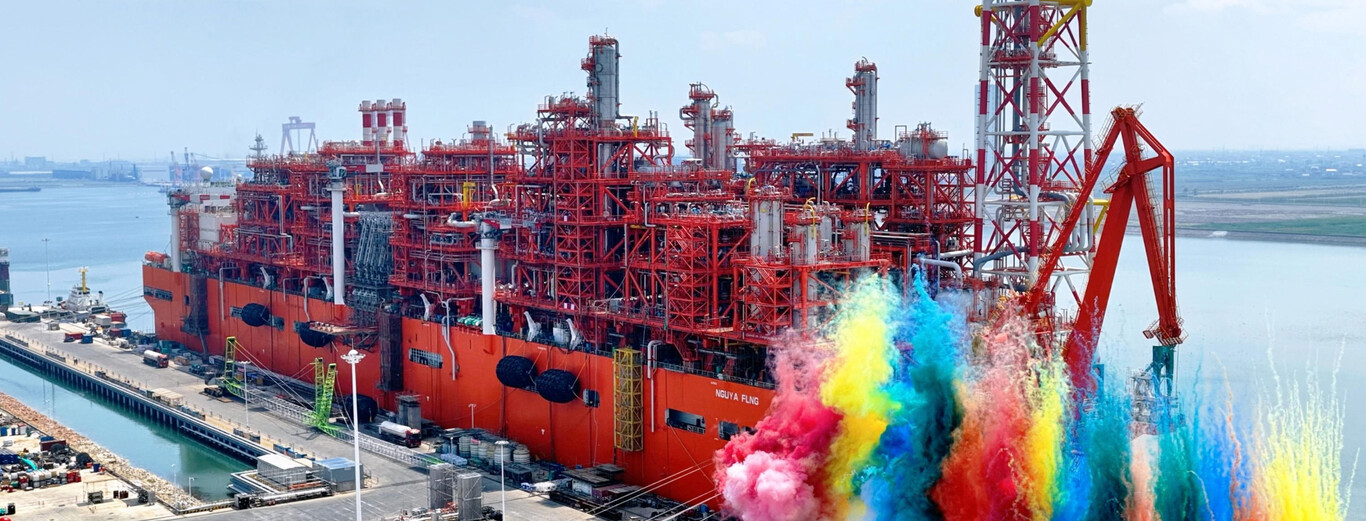 Trung Quốc hạ thủy "quái vật" 376 mét, đặt cột mốc lịch sử mới: Khẳng định đã vươn tới đẳng cấp thế giới - Ảnh 1