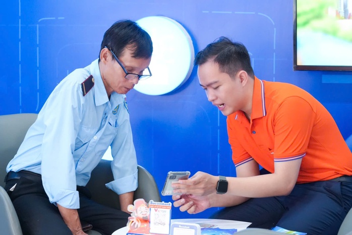Nhân sự ngành ngân hàng biến động mạnh - Ảnh 1
