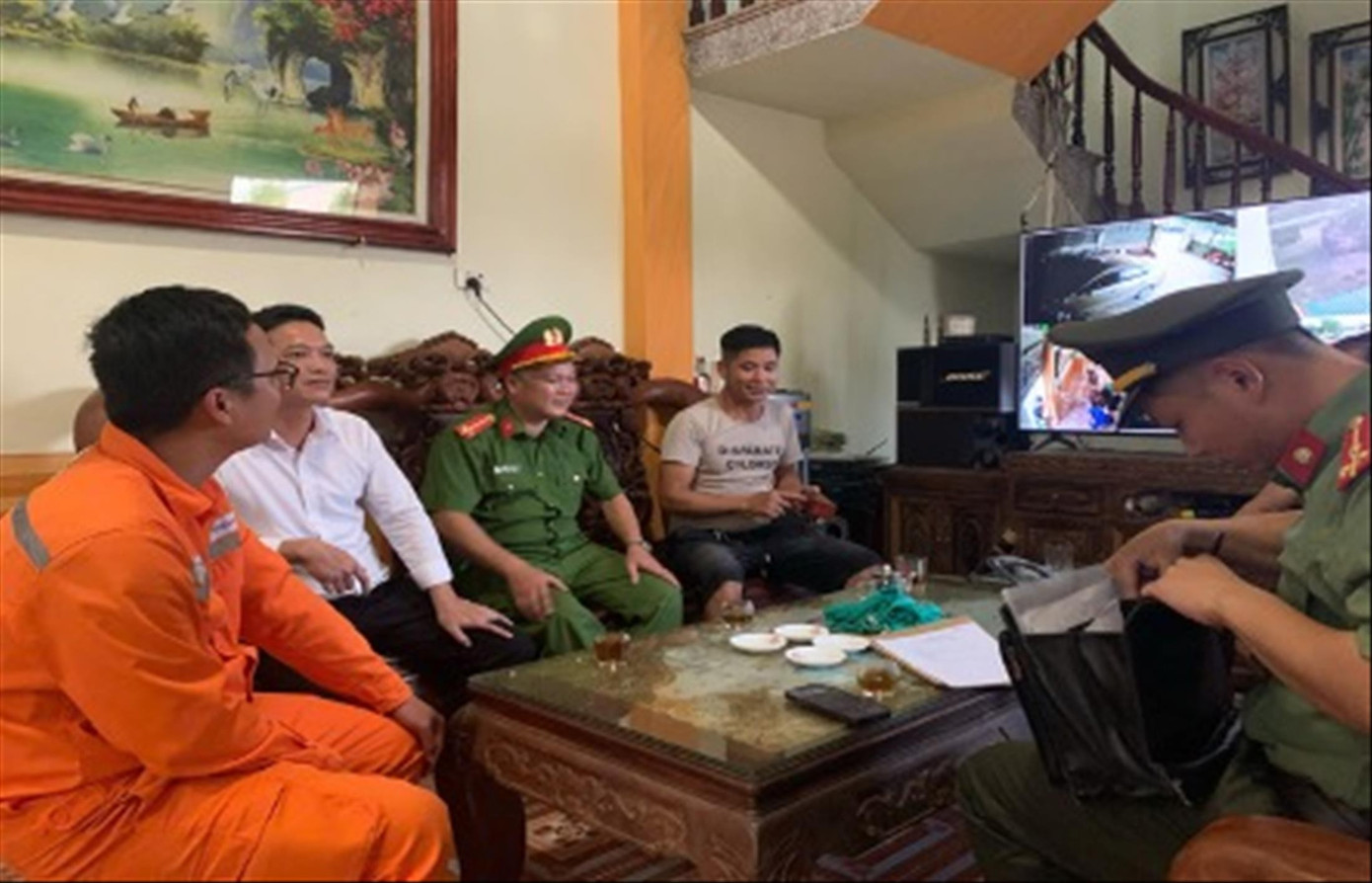 Ủng hộ dân dùng app, lắp công tơ điện để giám sát - Ảnh 1