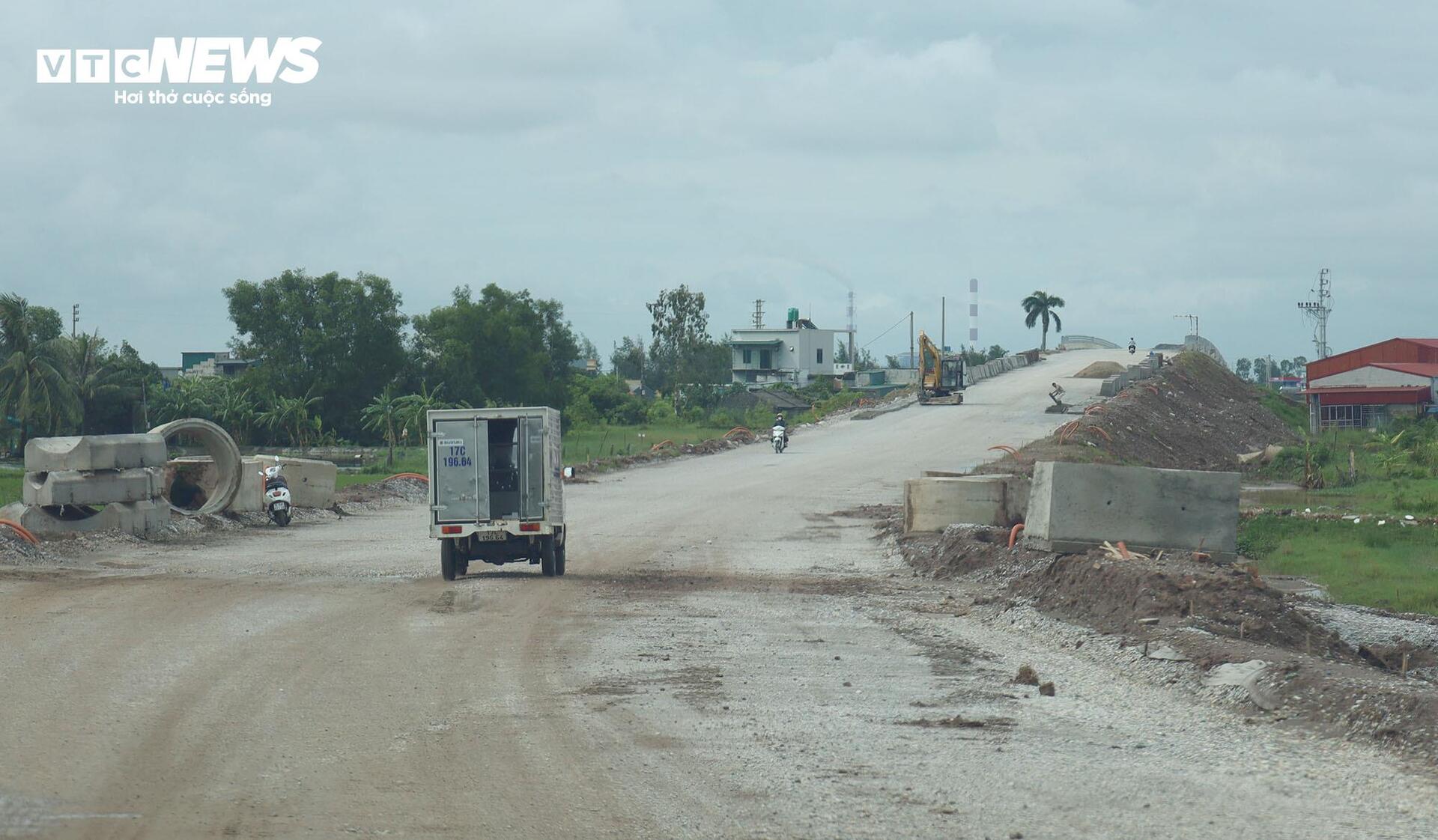 Toàn cảnh tuyến đường bộ ven biển Hưng Yên gần 5.000 tỷ đồng sắp cán đích - Ảnh 17