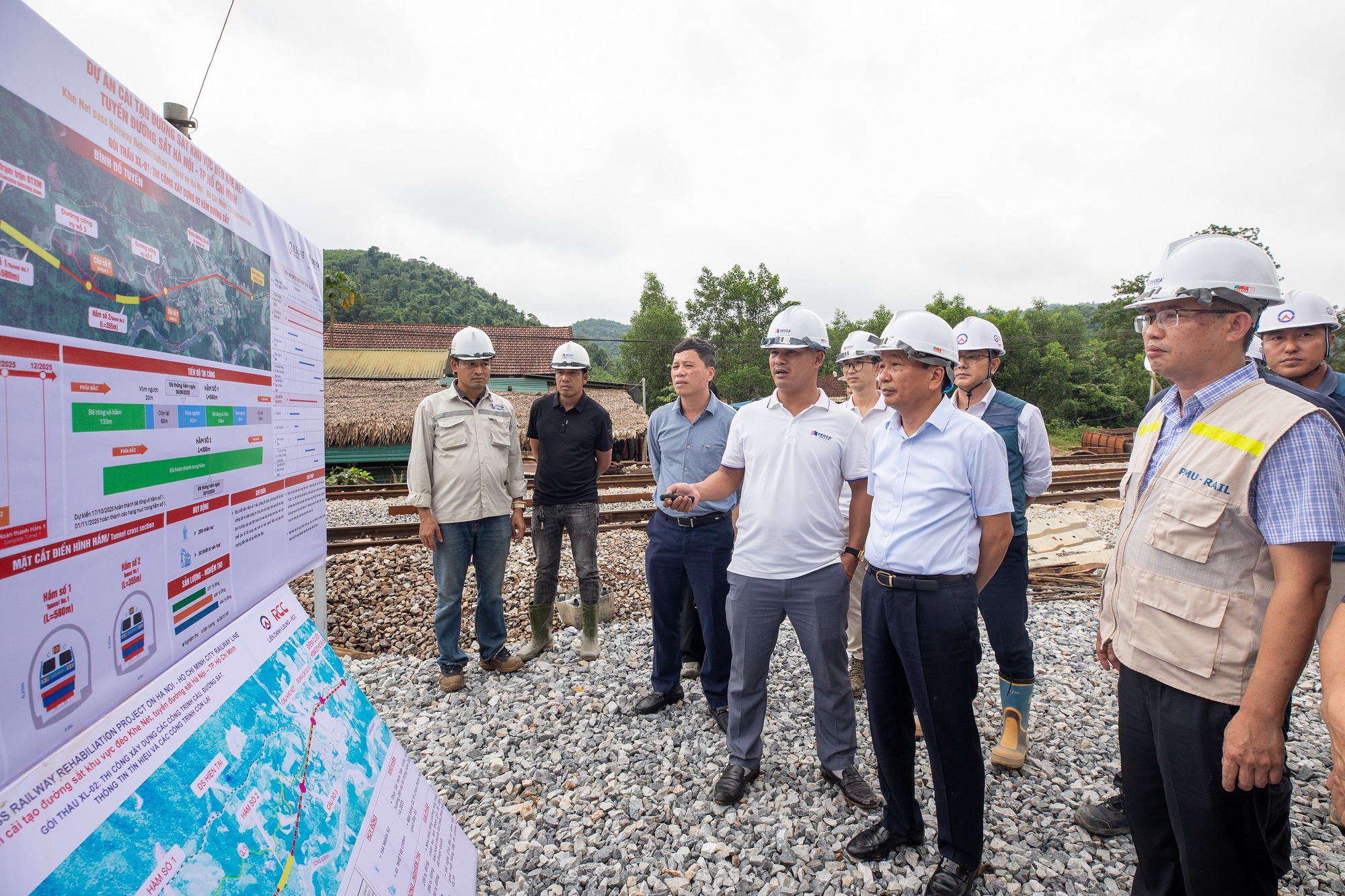 Liên danh Đèo Cả quyết tâm vượt khó, khẳng định hoàn thành 2 hầm nghìn tỷ tại tỉnh hẹp nhất Việt Nam vào cuối năm nay - Ảnh 1