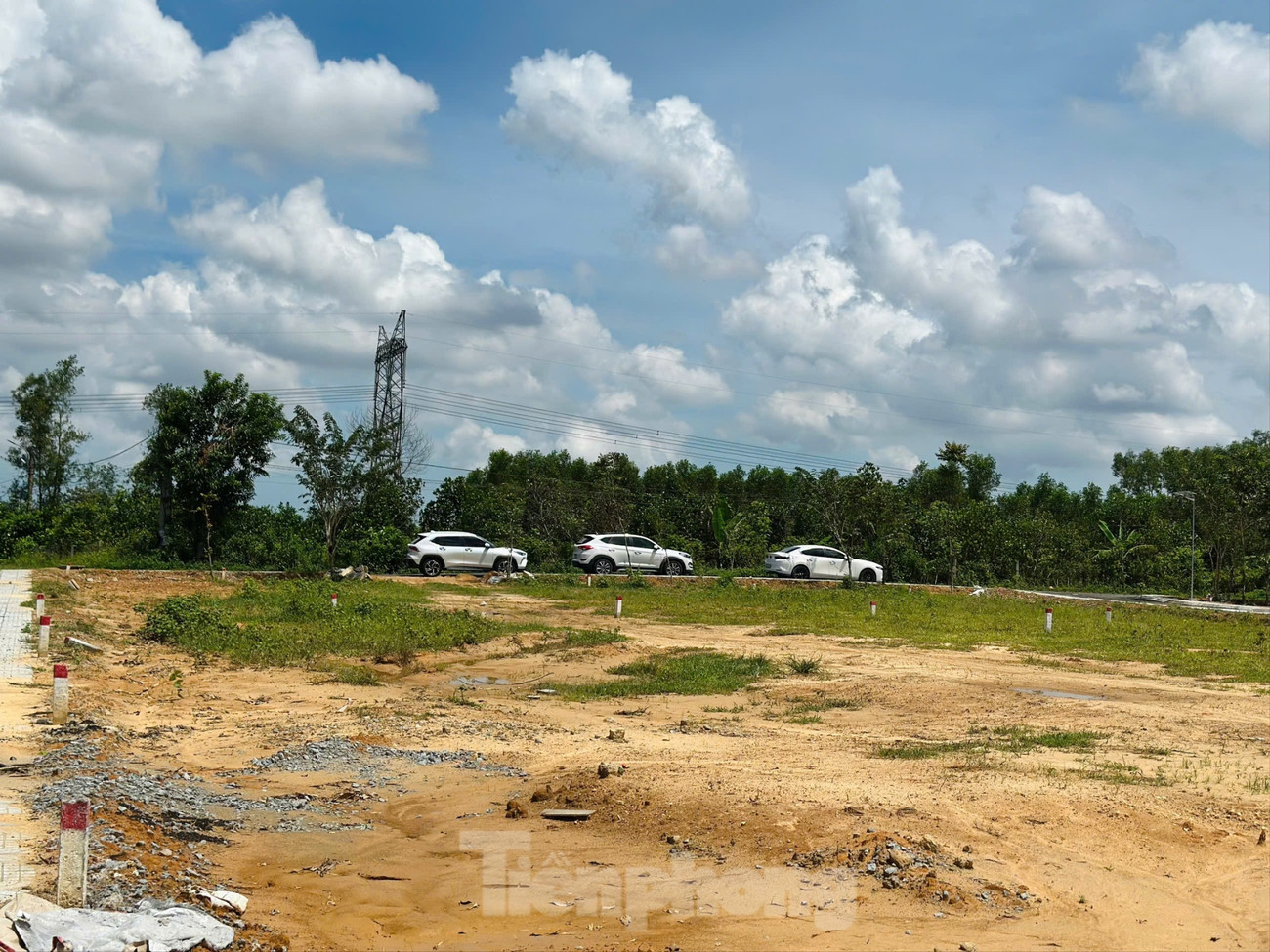 Nguy cơ phá vỡ hạ tầng trong 'cơn sốt ảo' đất nền ở vùng quê Hà Tĩnh - Ảnh 11